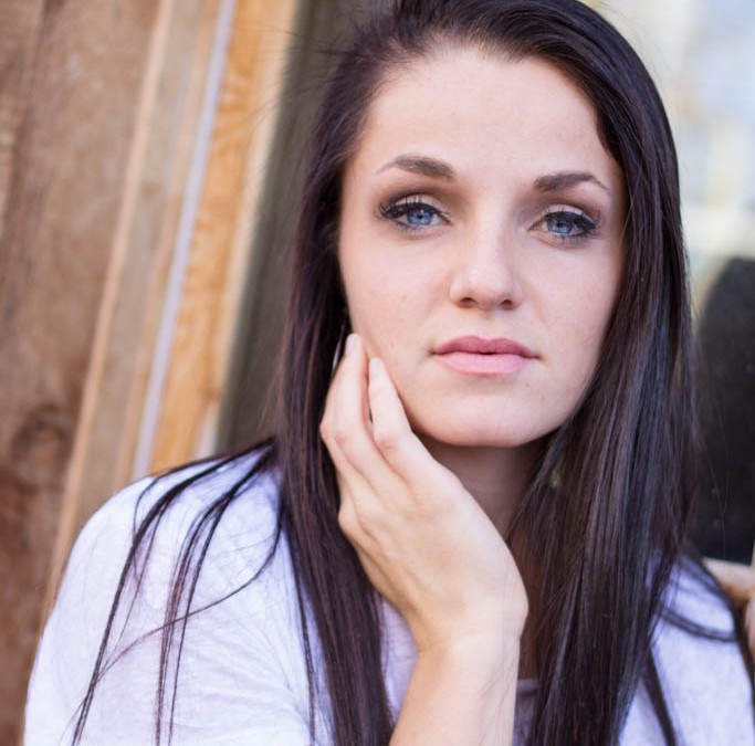 Malorie Aaron Photography and Design- Malorie Aaron- Kenzi- Senior pictures- Graduate-BYU-Idaho Graduate-Female poses, senior pictures, portraits, wyoming, tetons, lake, teal, window reflection