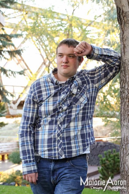 MalorieAaron-IdahoFalls-portraits-photographer-senior-pictures-KeyBank-handsome-graduate-2014