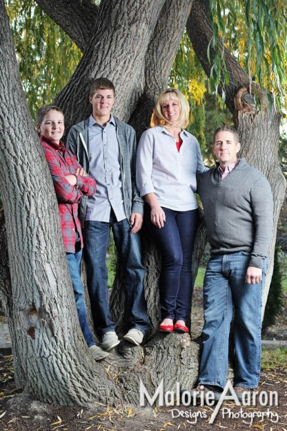 MalorieAaron, family, portraits, pictures, Rexburg, Idaho, BYU-Idaho, cute, fun, cool, photographer