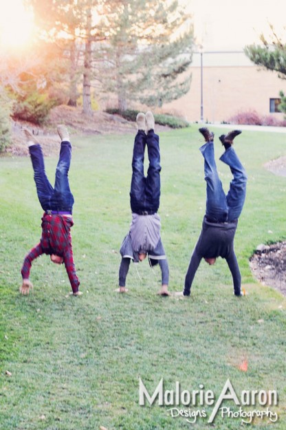 MalorieAaron, family, portraits, pictures, Rexburg, Idaho, BYU-Idaho, handstand, fun, cool, photographer