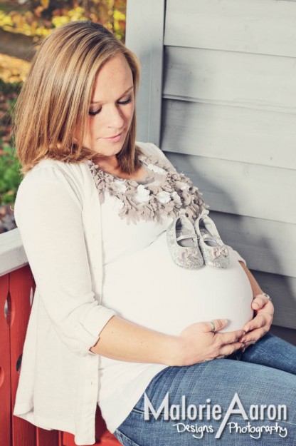 Malorie Aaron, rexburg, maternity, portraits, baby, it's a girl, coming soon, pregnant, couple