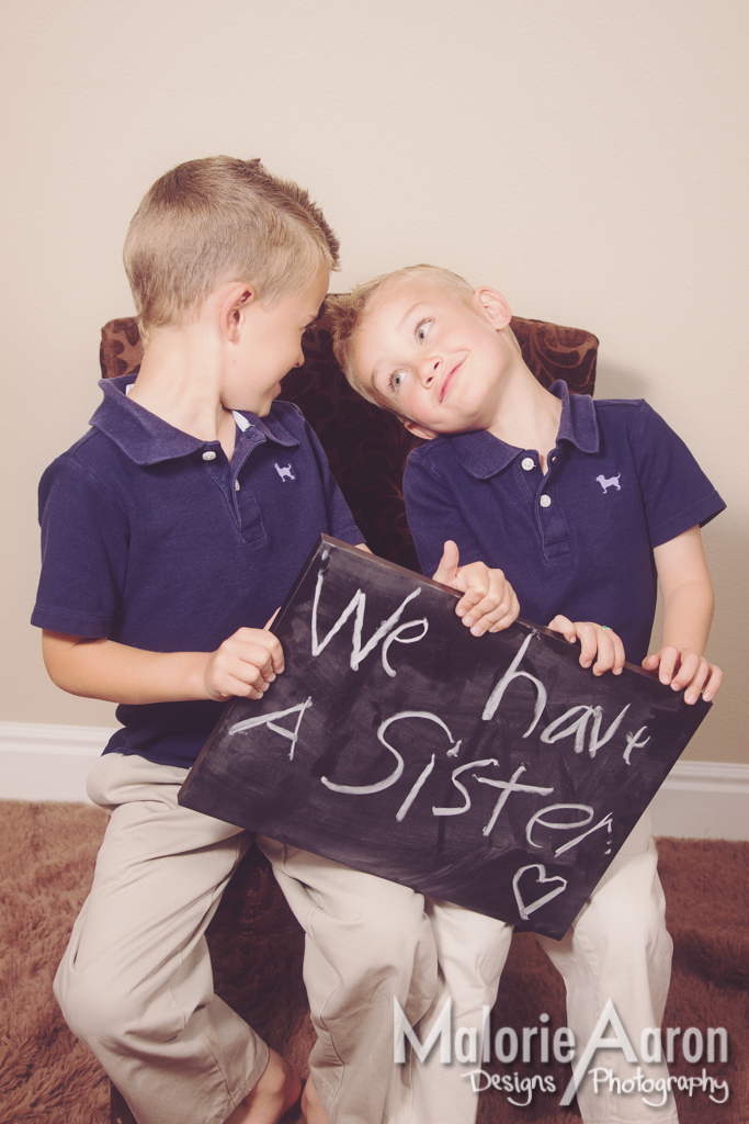 MalorieAaron, Photography, Davenport, Photographer, Iowa, QuadCities, newborn, portraits, siblings, baby