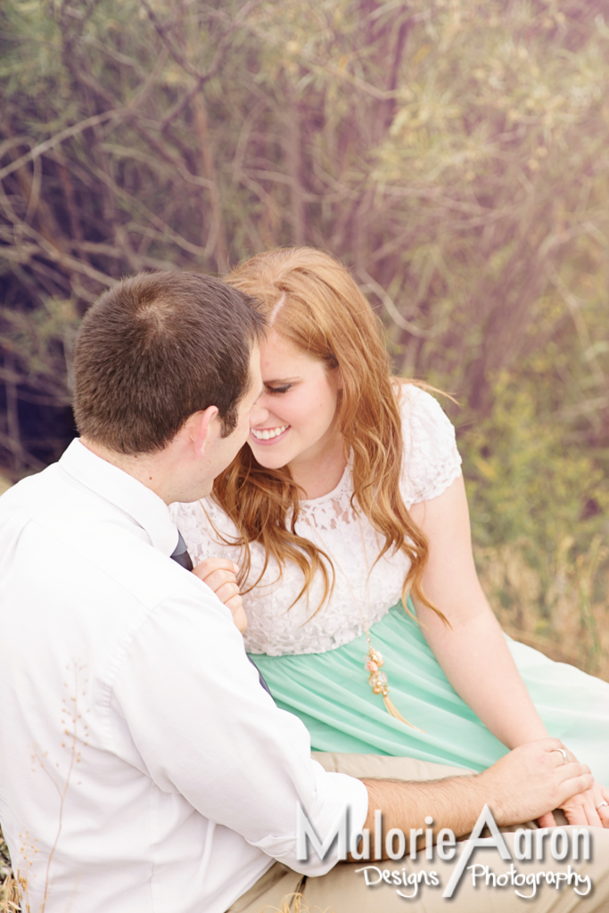 MalorieAaron, photography, quadCities, Davenport, engagement, portraits, river, romantic, couple