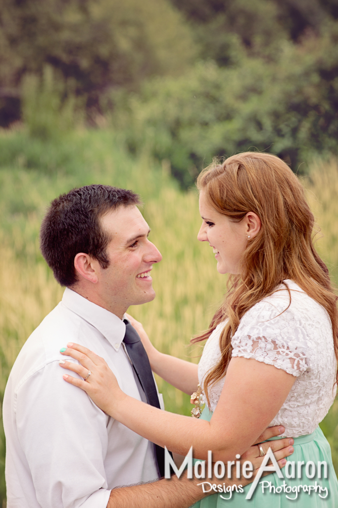 MalorieAaron, photography, quadCities, Davenport, engagement, portraits, river, romantic, couple