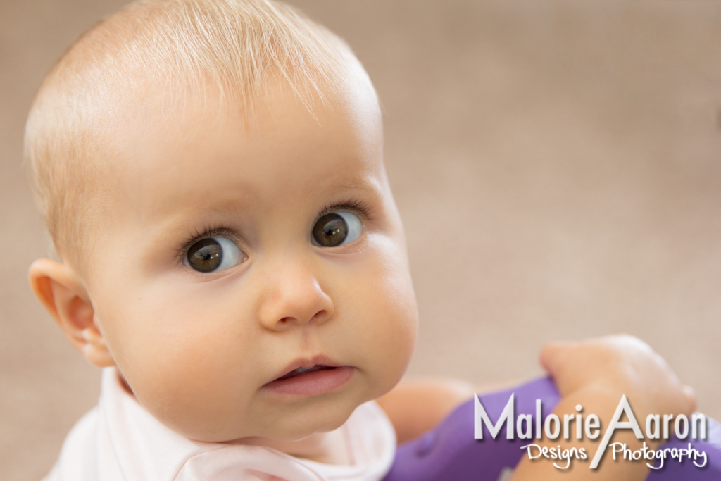 MalorieAaron, Photography, Davenport, Photographer, Iowa, QuadCities, one-year-old, baby, girl, portraits, lifestyle