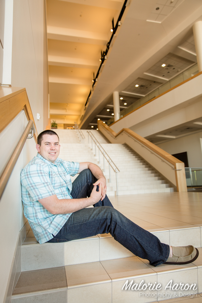 MalorieAaron, photography, graduation, portraits, BYU-Idaho, ICenter, indoor, winter, BYUI, guy, LDS