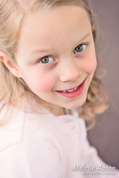 MalorieAaron, photography, winter, baptism, portraits, LDS, temple, 8-year-old, girl