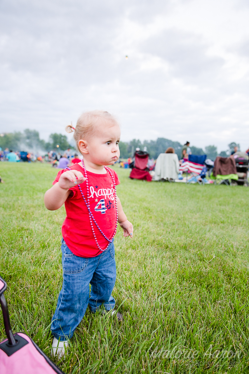 MalorieAaron, photography, fourth_of_july, fireworks, Bettendorf, Iowa, MiddlePark, family, fun