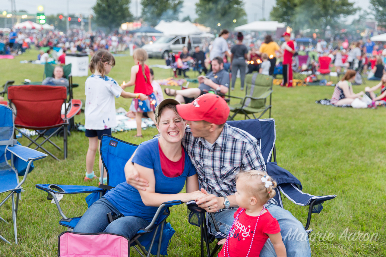 MalorieAaron, photography, fourth_of_july, fireworks, Bettendorf, Iowa, MiddlePark, family, fun